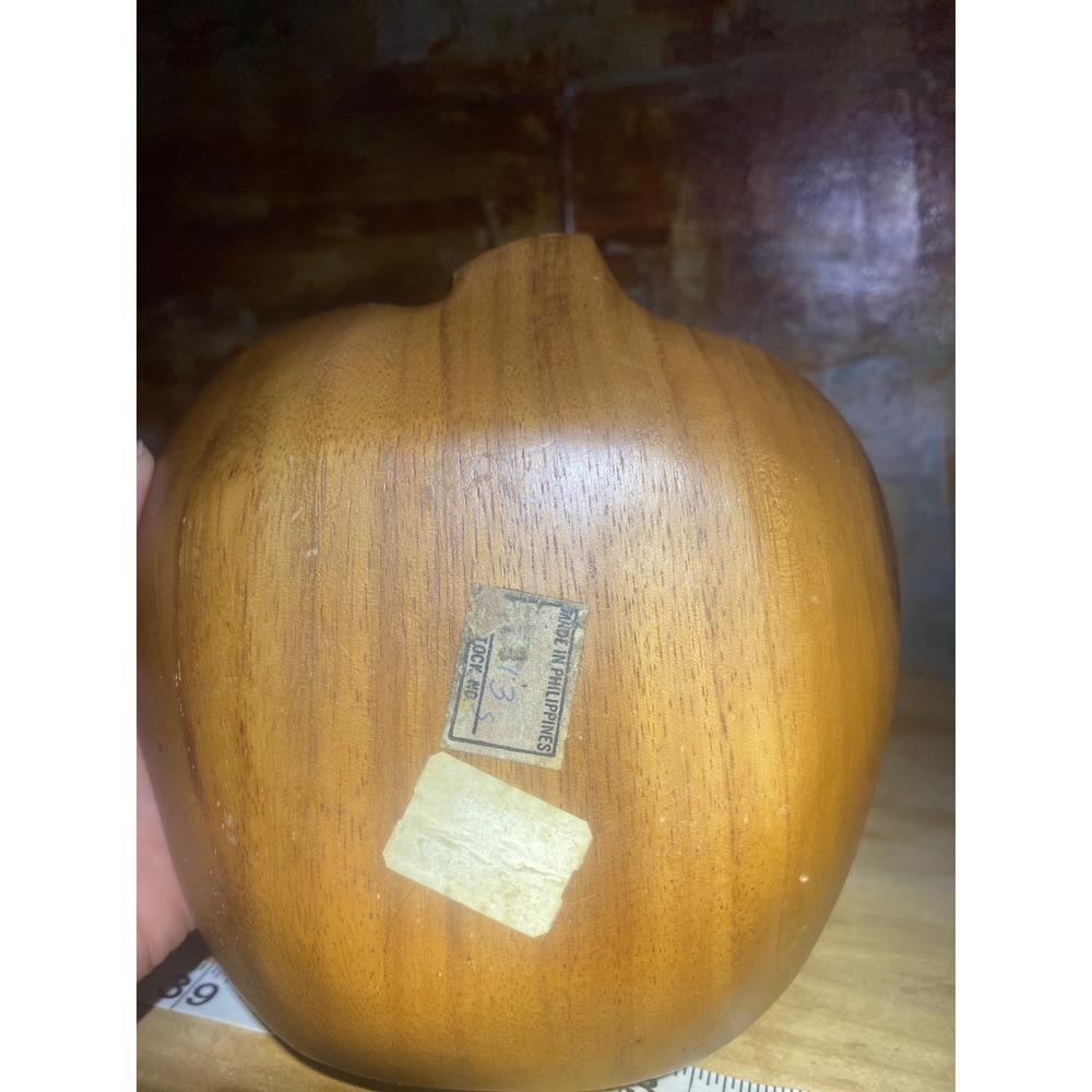 Vintage Hand Carved Wooden Apple Shaped Bowl Made in Philippines Mid Century MCM - Picture 3 of 3